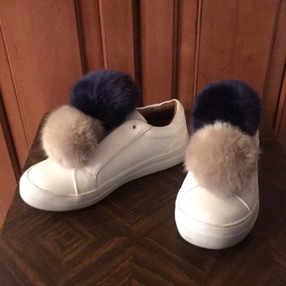 Mossimo Supply Co. Pom Pom sneakers